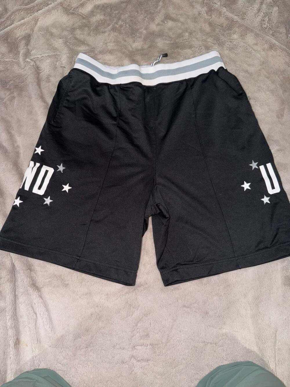 Undefeated Black Mesh Basketball Shorts XL